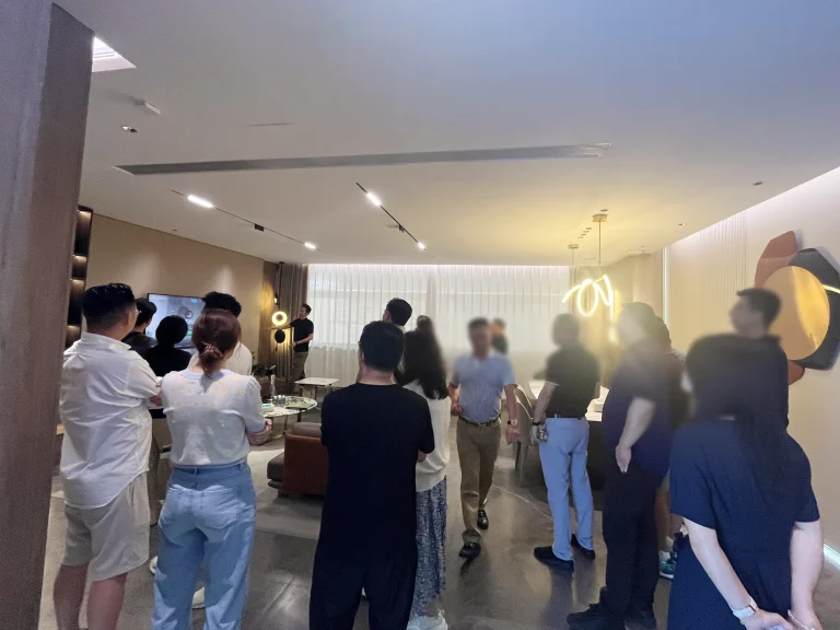 Apr 22, 2025 Australia 10