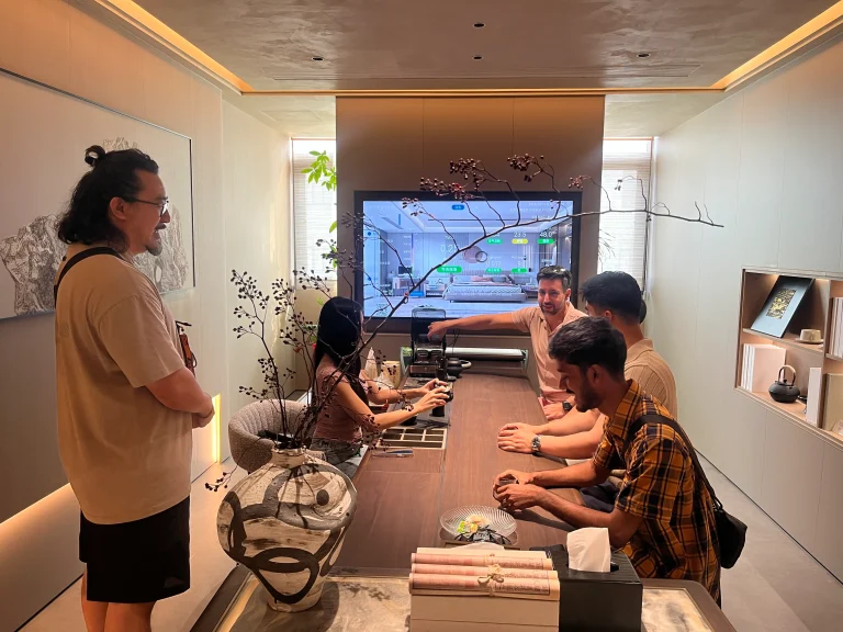 Oct 14, 2025 Australia 24