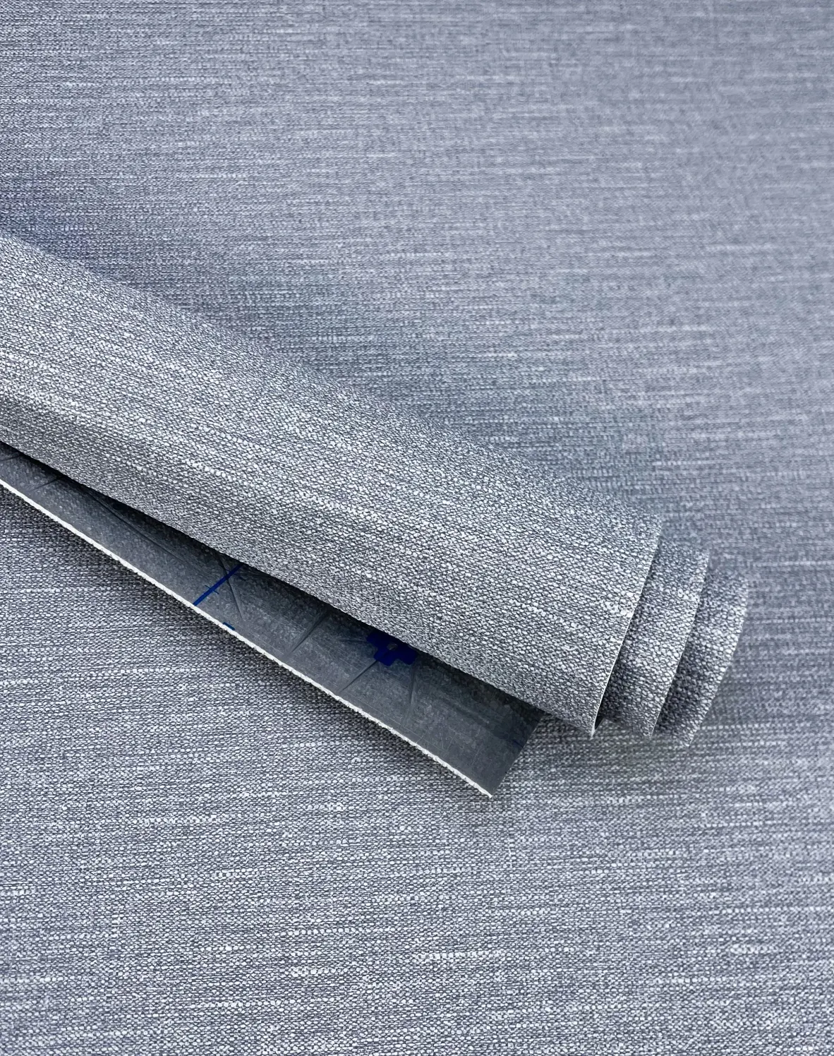 QTR0017 IXPE Foam Navy Blue Peel and Stick Wallpaper
