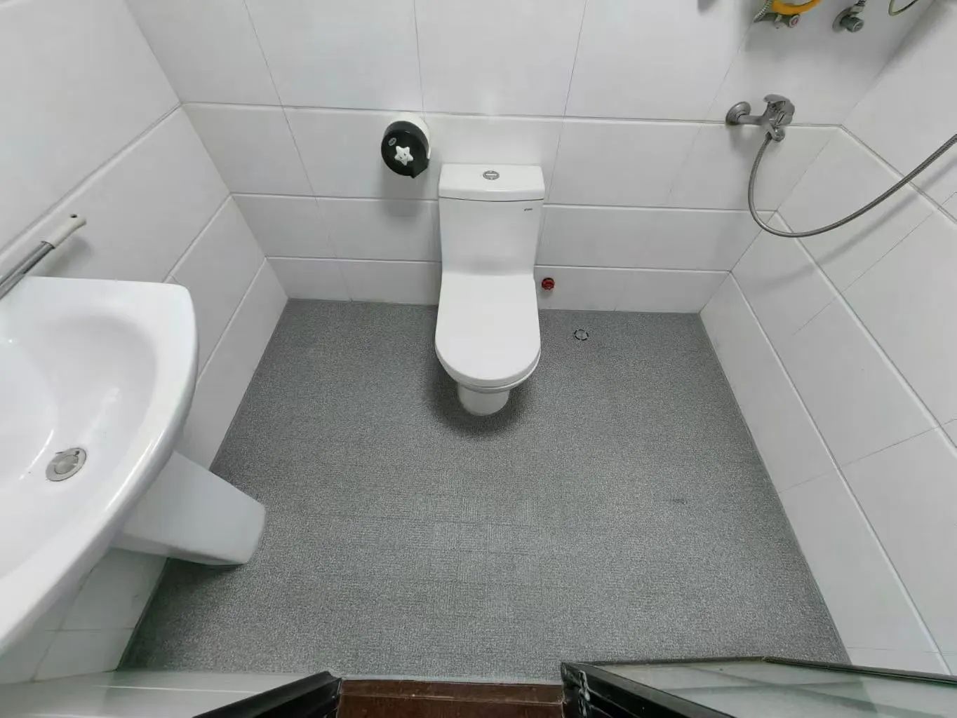 Sheet Vinyl Flooring For Bathroom